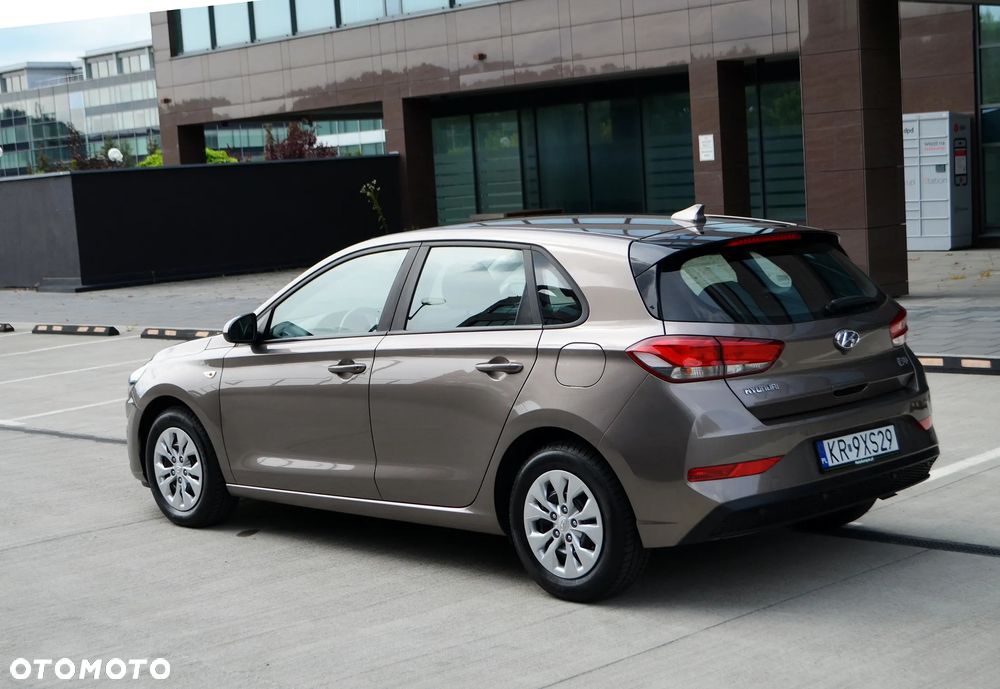 Hyundai i30 1.5 DPI Modern - 35