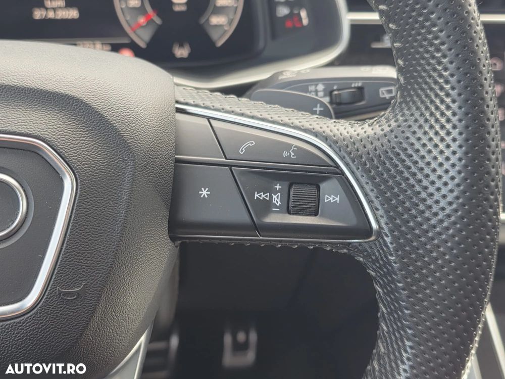 Audi Q8 3.0 55 TFSI quattro Tiptronic MHEV - 12