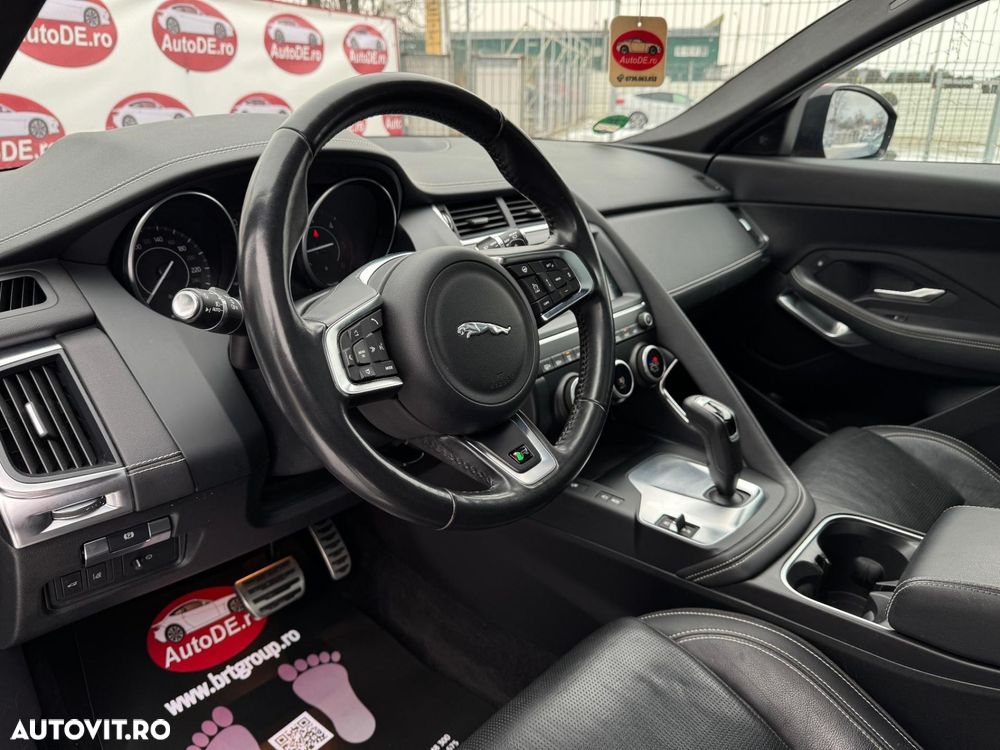 Jaguar E-Pace - 5