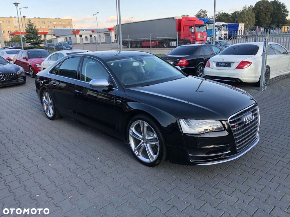 Audi S8 4.0 TFSI Quattro - 2