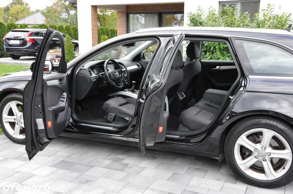 Audi A4 Avant - 23