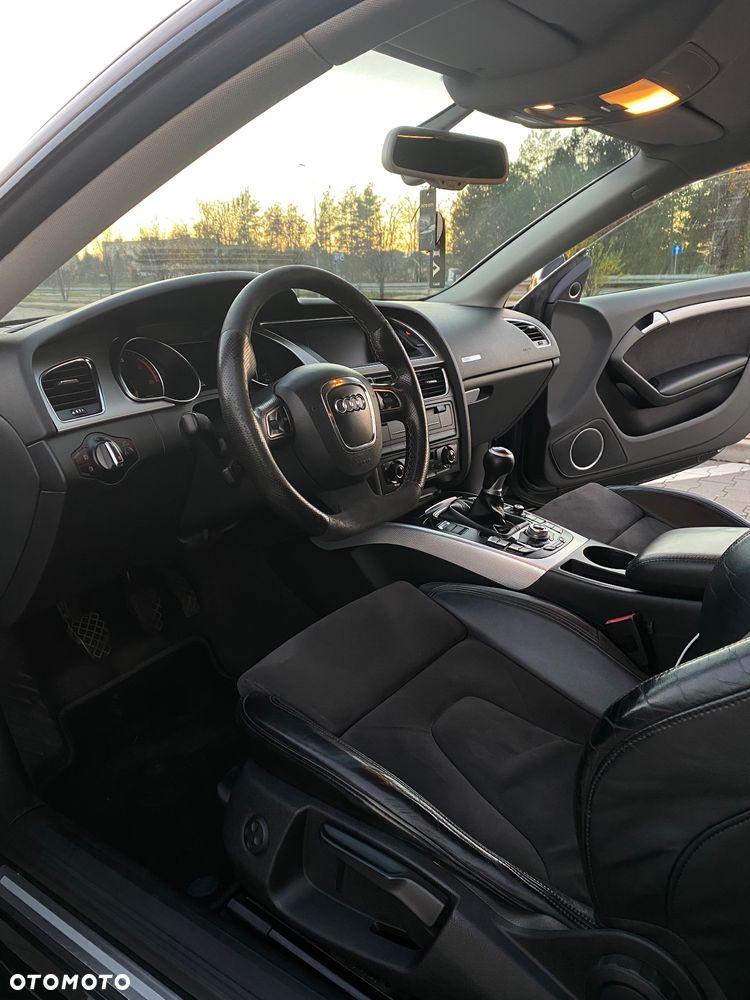 Audi A5 Coupé 2.0 TDI - 11
