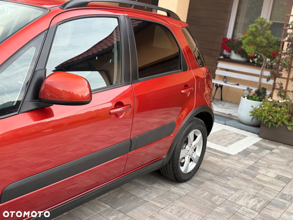 Suzuki SX4 1.6 Premium 4WD - 28