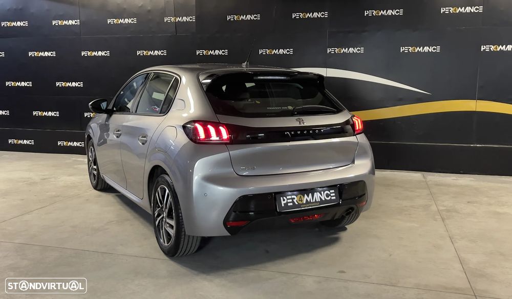 Peugeot 208 PureTech 100 EAT8 Allure Pack - 11