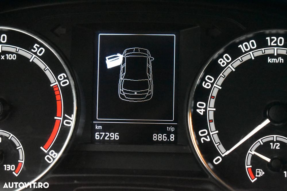 Skoda Fabia 1.0 MPI Ambition - 5