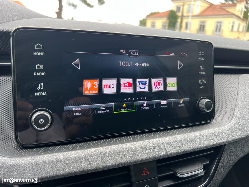 Skoda Kamiq 1.0 TSI DSG - 25