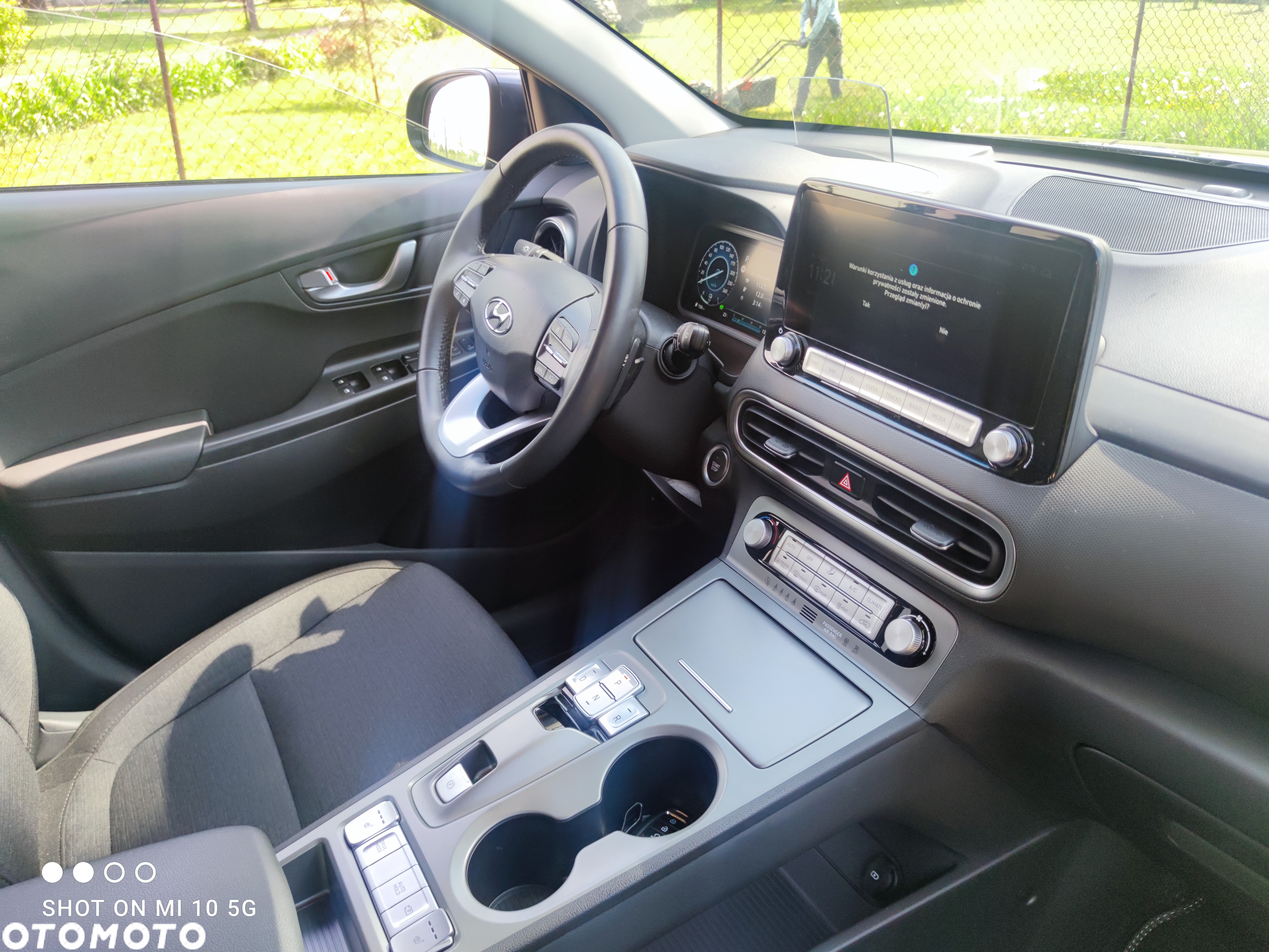 Hyundai Kona Electric 39kWh Premium - 15