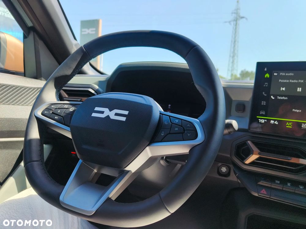 Dacia Duster 1.6 Full Hybrid 140 Extreme MMT - 16