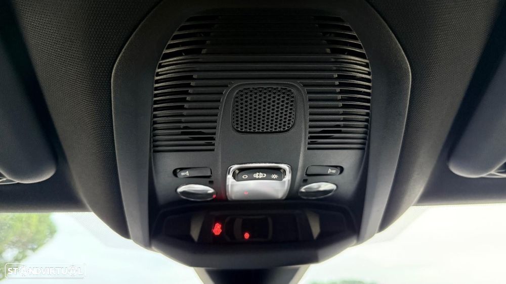 Peugeot 3008 1.2 PureTech GT Line - 28