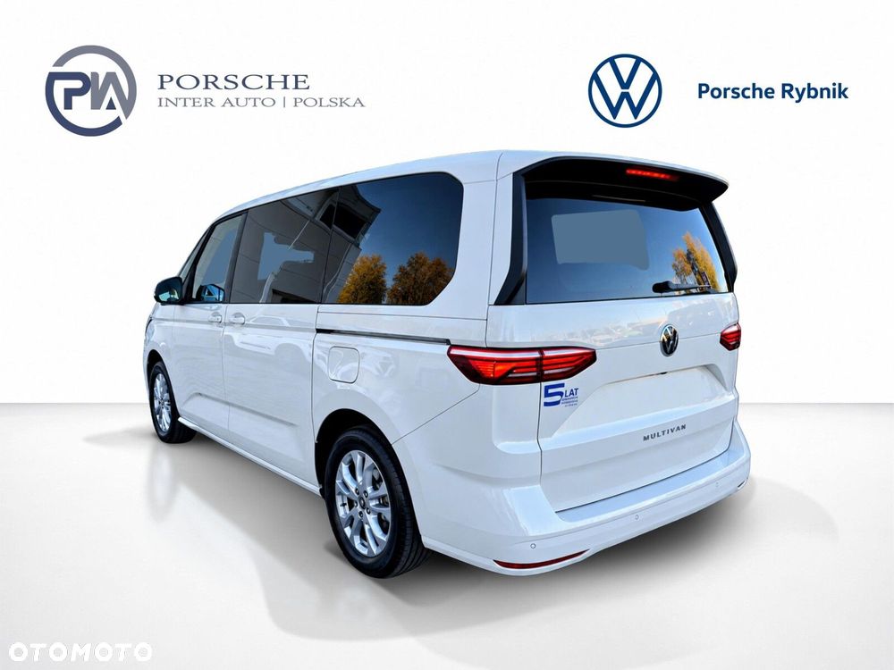 Volkswagen Multivan - 7