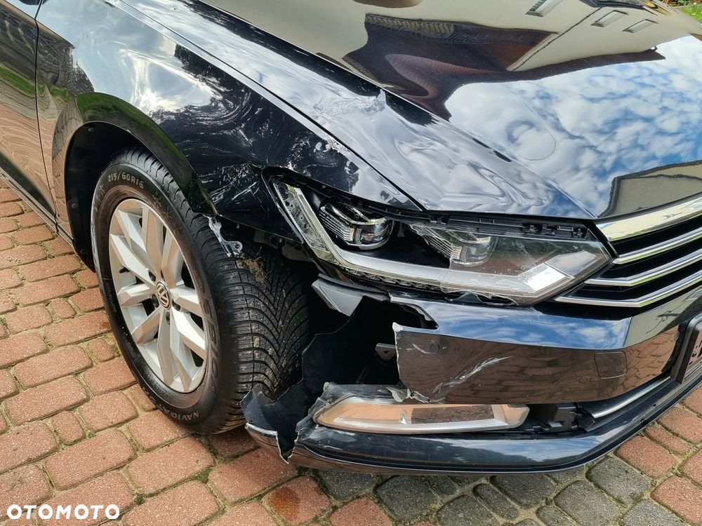 Volkswagen Passat 1.8 TSI BMT Comfortline - 20