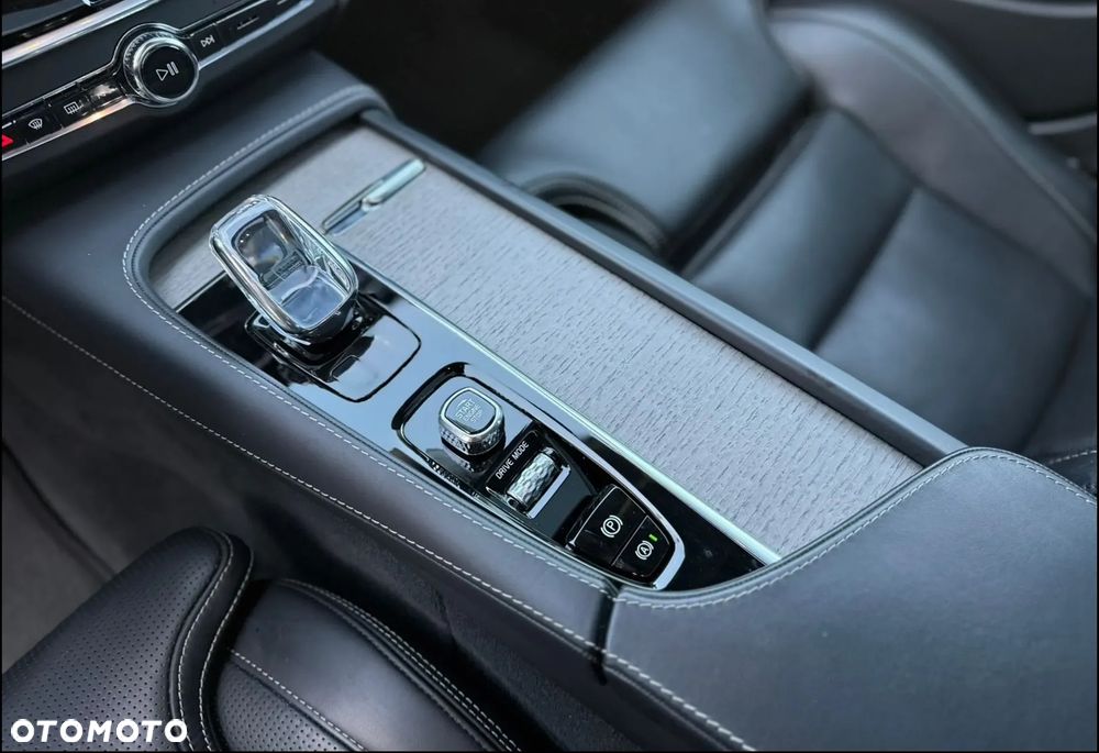 Volvo S90 T5 Geartronic Inscription - 26
