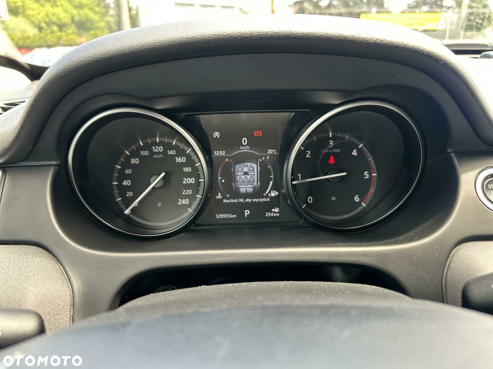 Land Rover Discovery Sport - 16