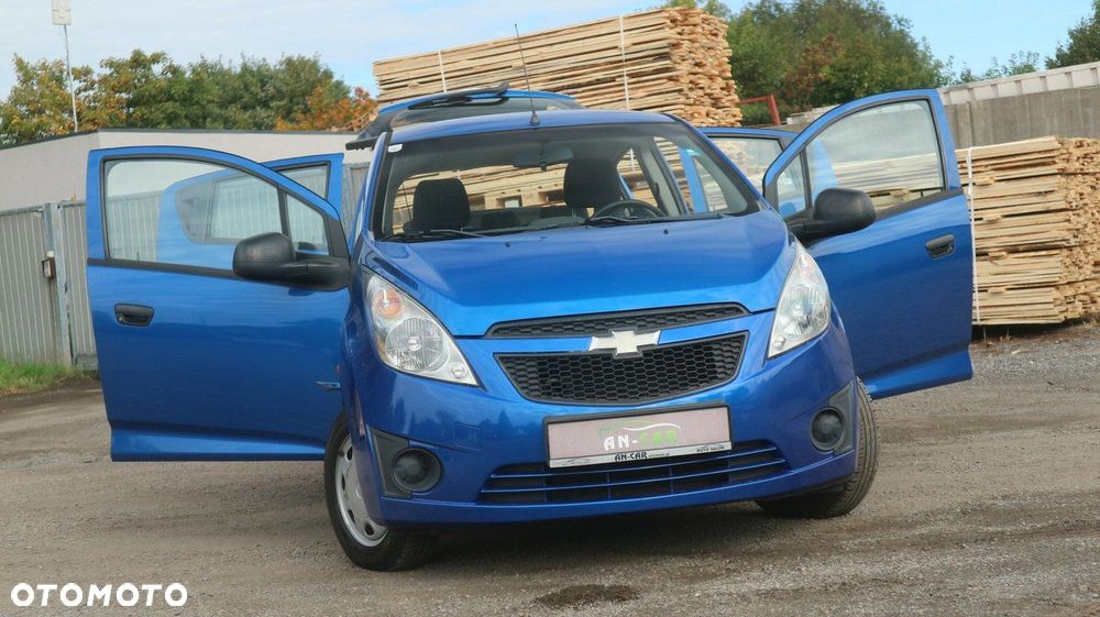 Chevrolet Spark 1.0 Base - 30