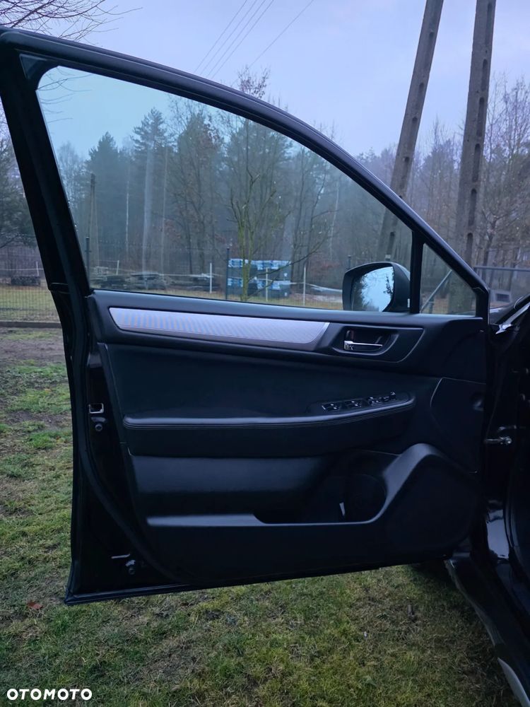 Subaru Outback 2.0D Active Lineartronic - 16