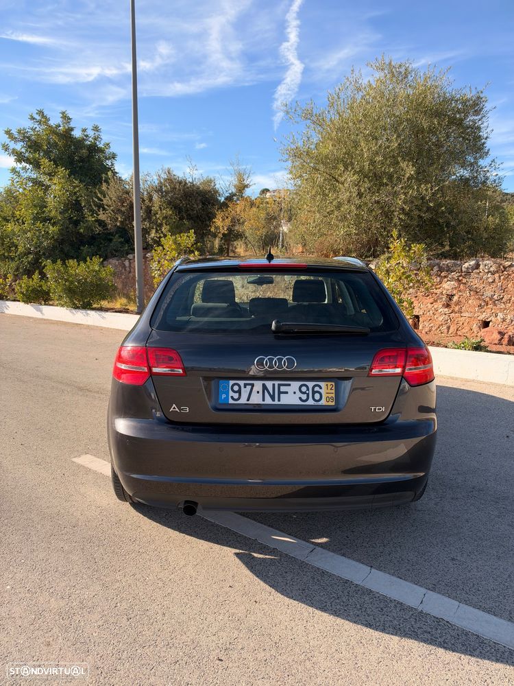 Audi A3 Sportback - 3