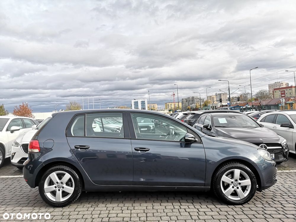 Volkswagen Golf 1.6 TDI DPF Trendline - 6