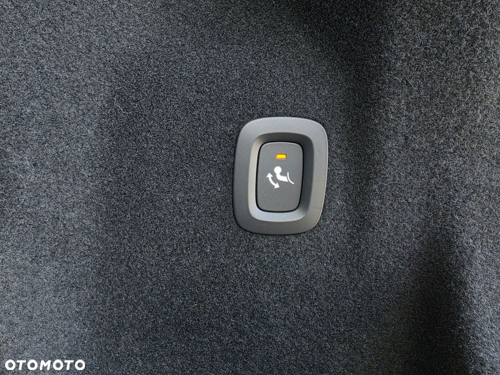 Volvo XC 60 - 25