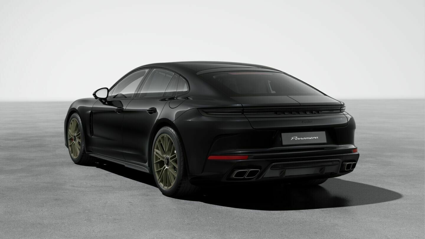 Porsche Panamera - 3