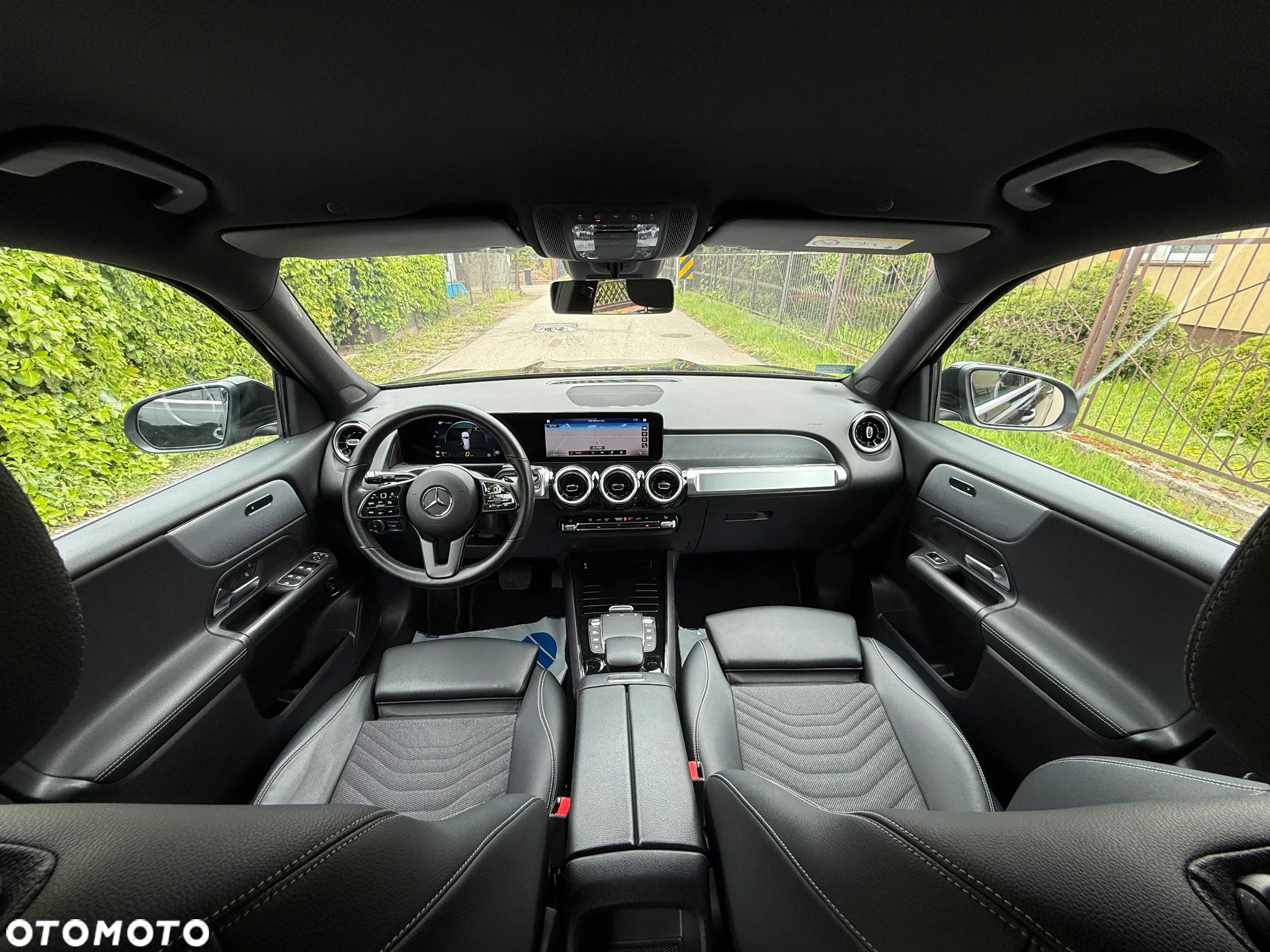 Mercedes-Benz GLB 200 7G-DCT - 7