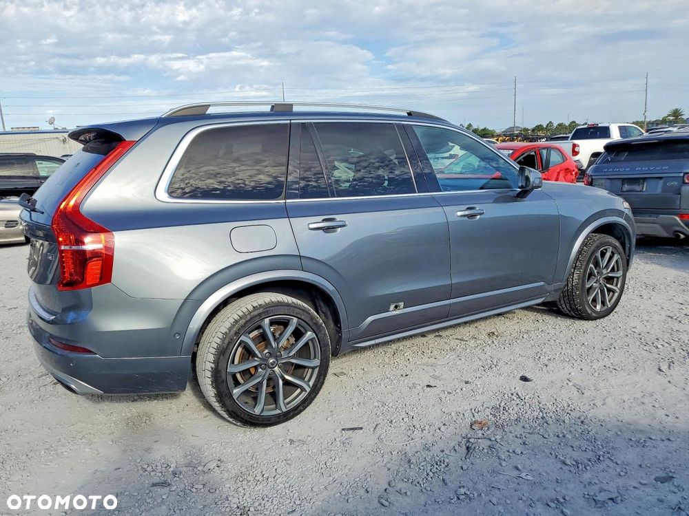 Volvo XC 90 T6 AWD Geartronic Momentum - 4