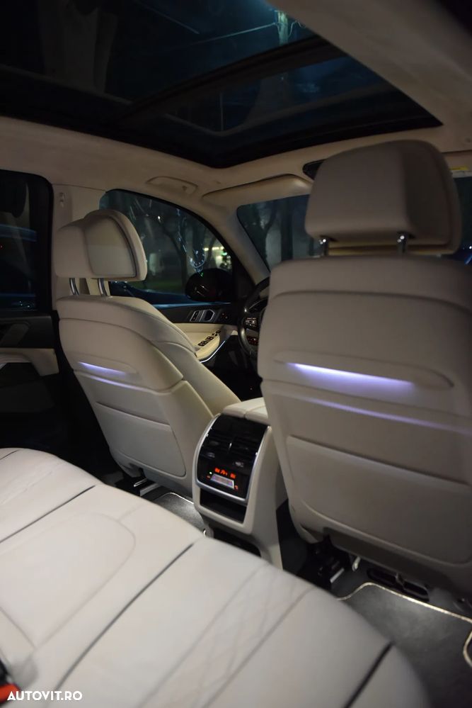 BMW X5 xDrive45e - 33