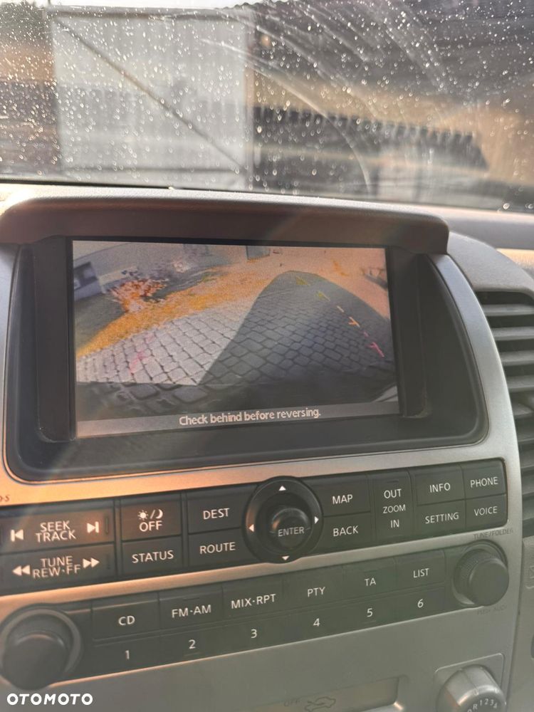 Nissan Pathfinder 2.5 dCi Premium - 31