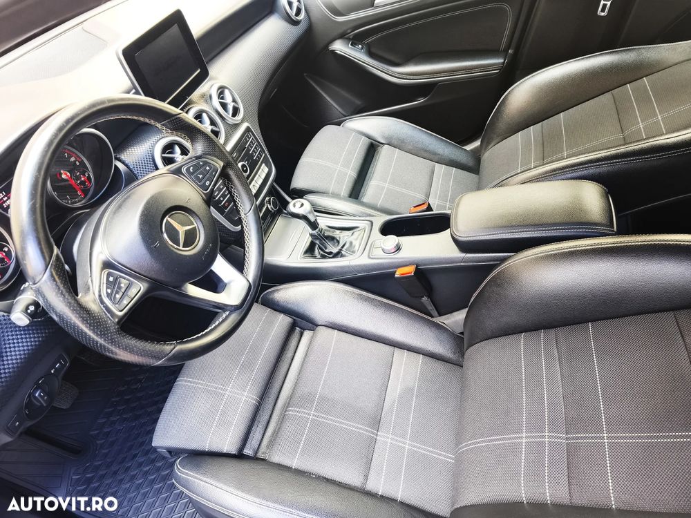 Mercedes-Benz A 180 - 19