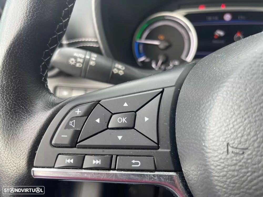 Nissan Juke 1.6 Hybrid N-Connecta Two Tone - 19
