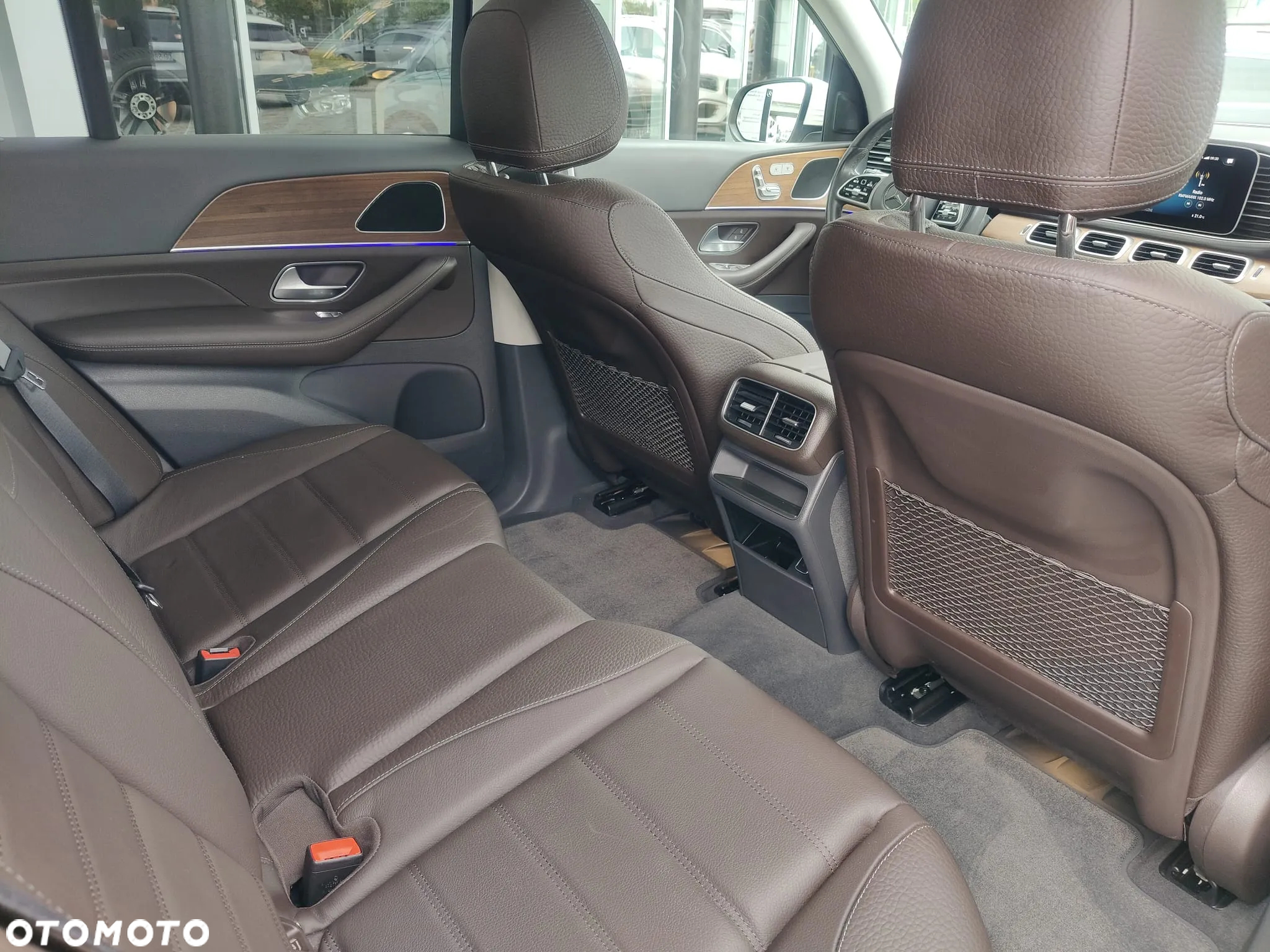 Mercedes-Benz GLE 350 d 4-Matic - 28