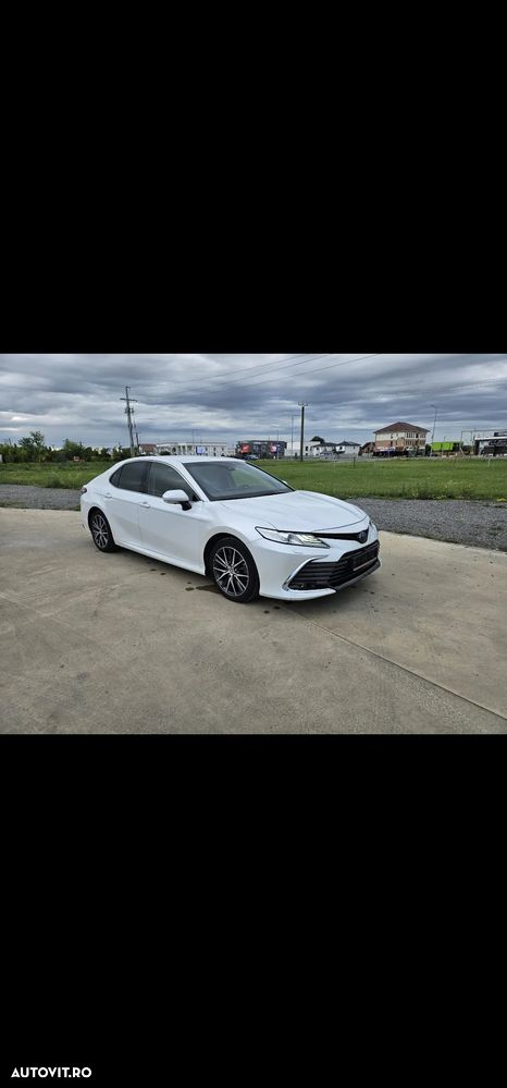 Toyota Camry 2.5 Exclusive - 3