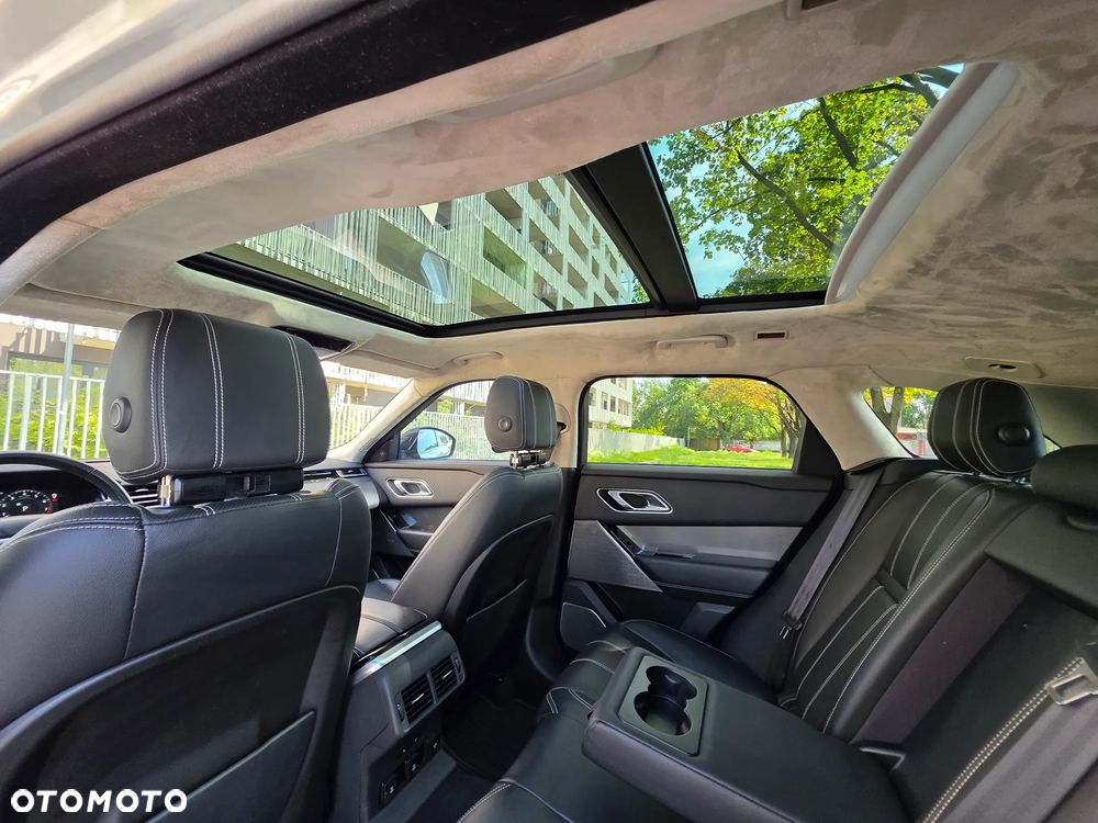 Land Rover Range Rover Velar 3.0 R-Dynamic S - 30