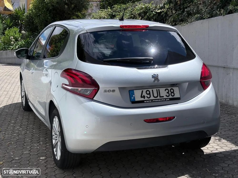 Peugeot 208 1.6 BlueHDi Style - 25