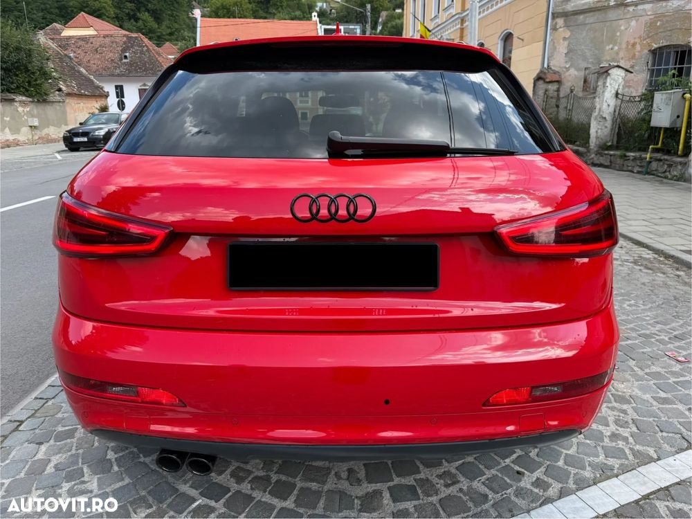Audi Q3 2.0 35 TDI S tronic quattro S Line - 2