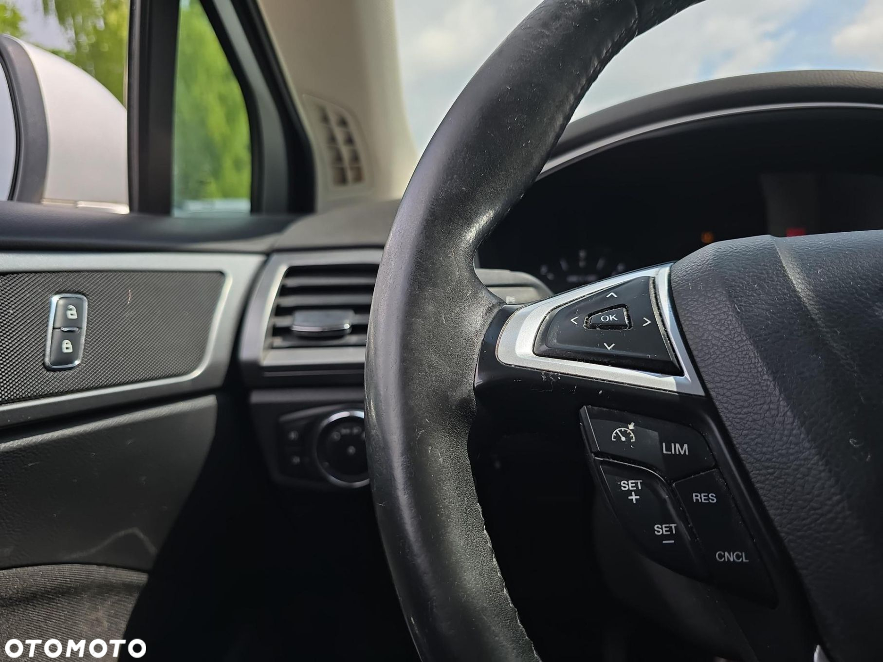 Ford Mondeo 1.5 TDCi ECOnetic Trend - 20