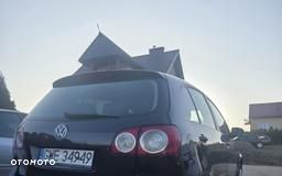 Volkswagen Golf Plus 2.0 TDI Tour - 3