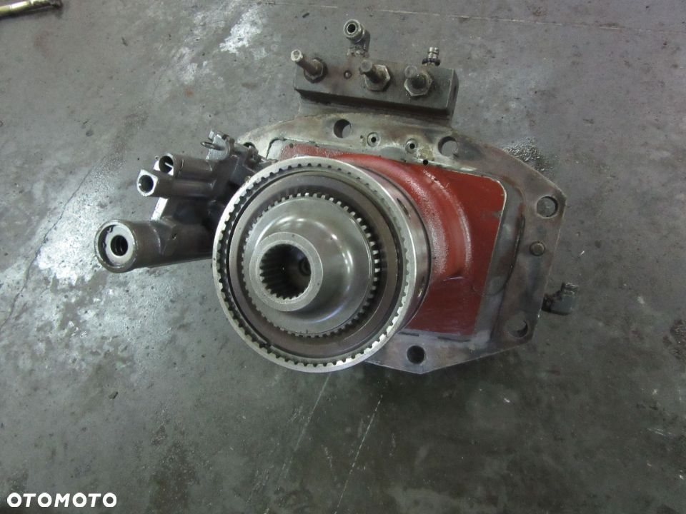 Kosz WOM PTO 9840409 9840453 86013345 New Holland 8970 8870 8770 Ford G240 G210 G190