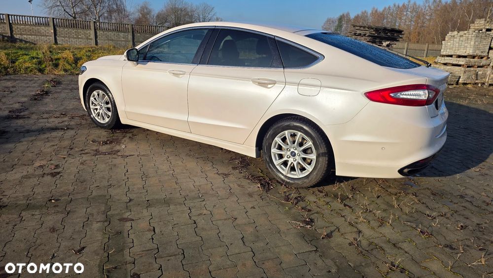 Ford Mondeo 2.0 EcoBoost Titanium - 1
