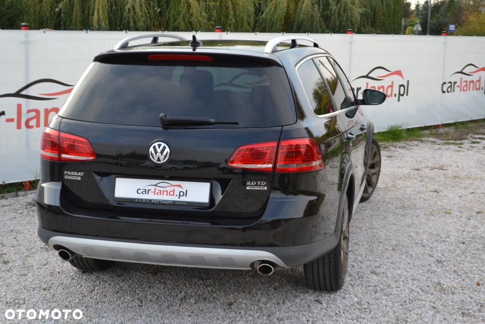 Volkswagen Passat Alltrack 2.0 TDI 4Motion DSG BlueMotion Tec - 16