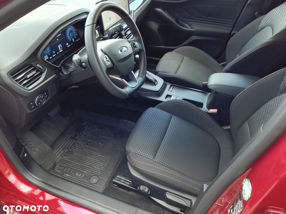 Ford Focus 1.0 EcoBoost mHEV ST-Line X - 20