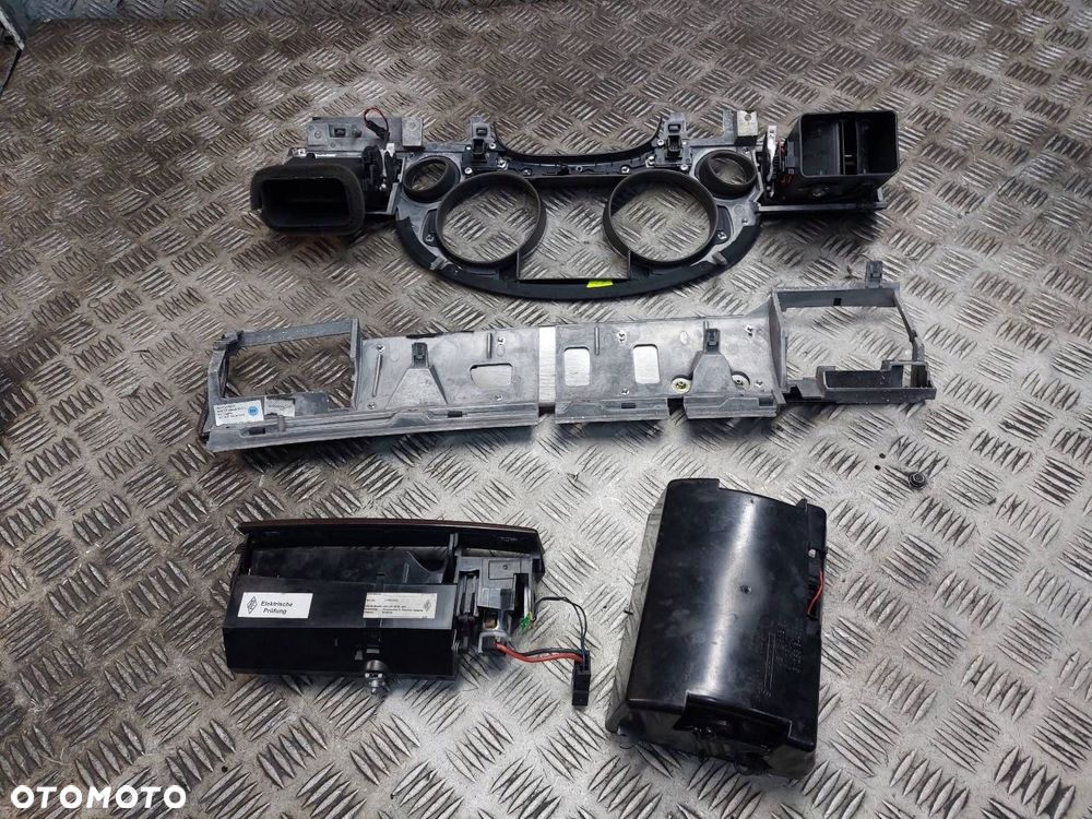 DEKORY LISTWY OZDOBNE KOMPLET AUDI A8 D3 4E0857951D 4E1857186H - 8