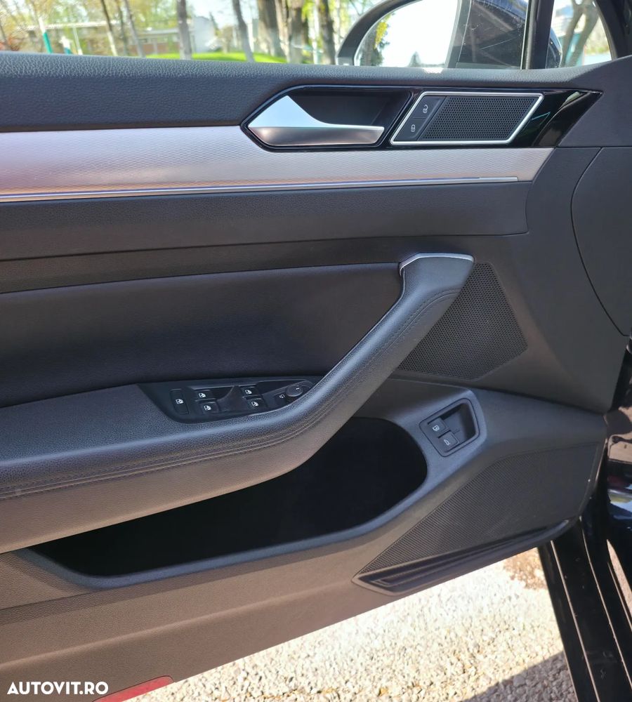 Volkswagen Passat - 6