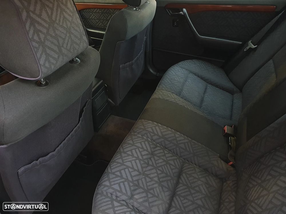 Mercedes-Benz C 250 TD Elegance - 17
