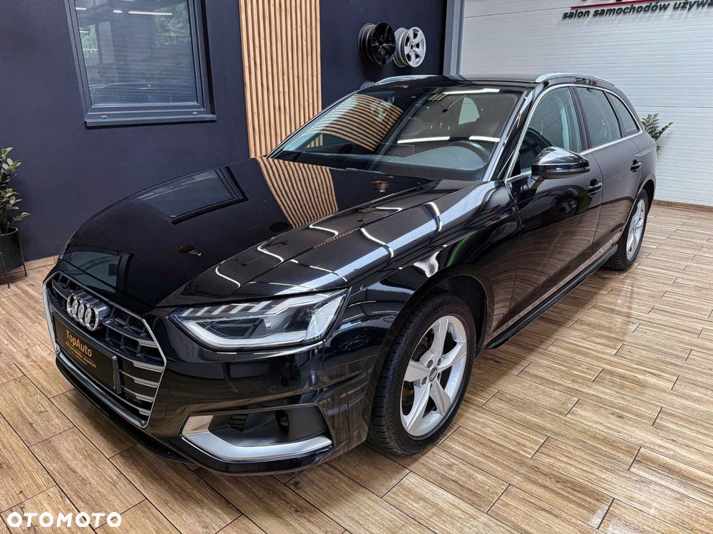 Audi A4 Avant 40 TFSI S tronic - 12