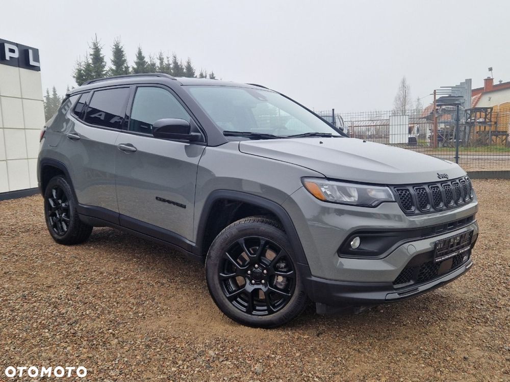 Jeep Compass - 27