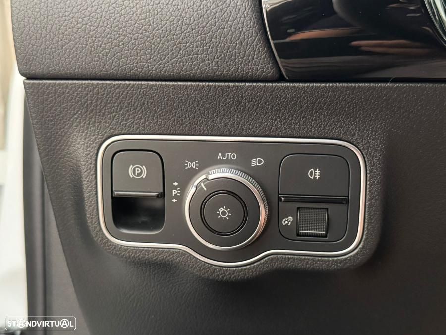 Mercedes-Benz EQA 250 AMG Line - 24