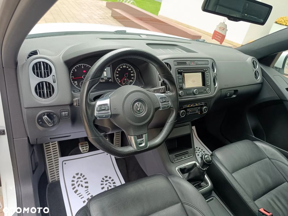 Volkswagen Tiguan 2.0 TDI 4Mot R-Style - 22