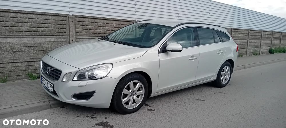 Volvo V60 DRIVe Momentum - 7