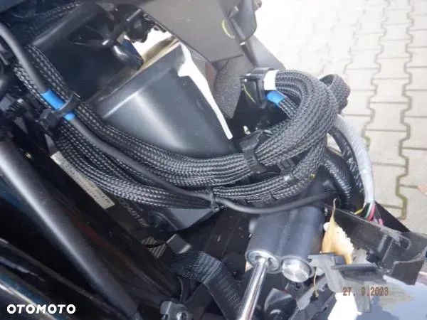 Yamaha MT - 8