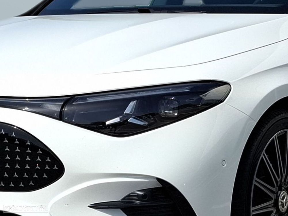 Mercedes-Benz CLA 250+ EQ - 3